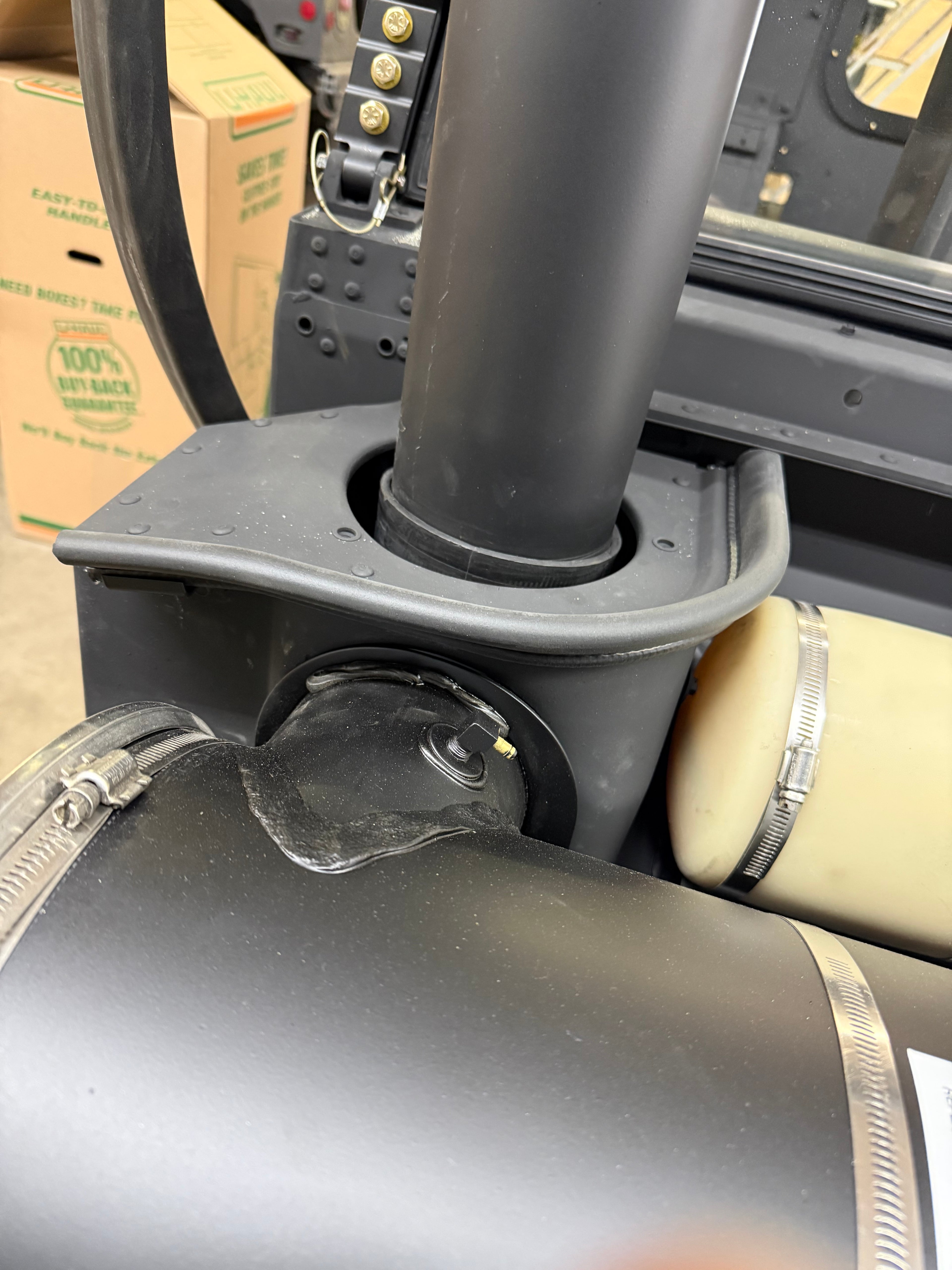 HMMWV - Air Box Edge Seal