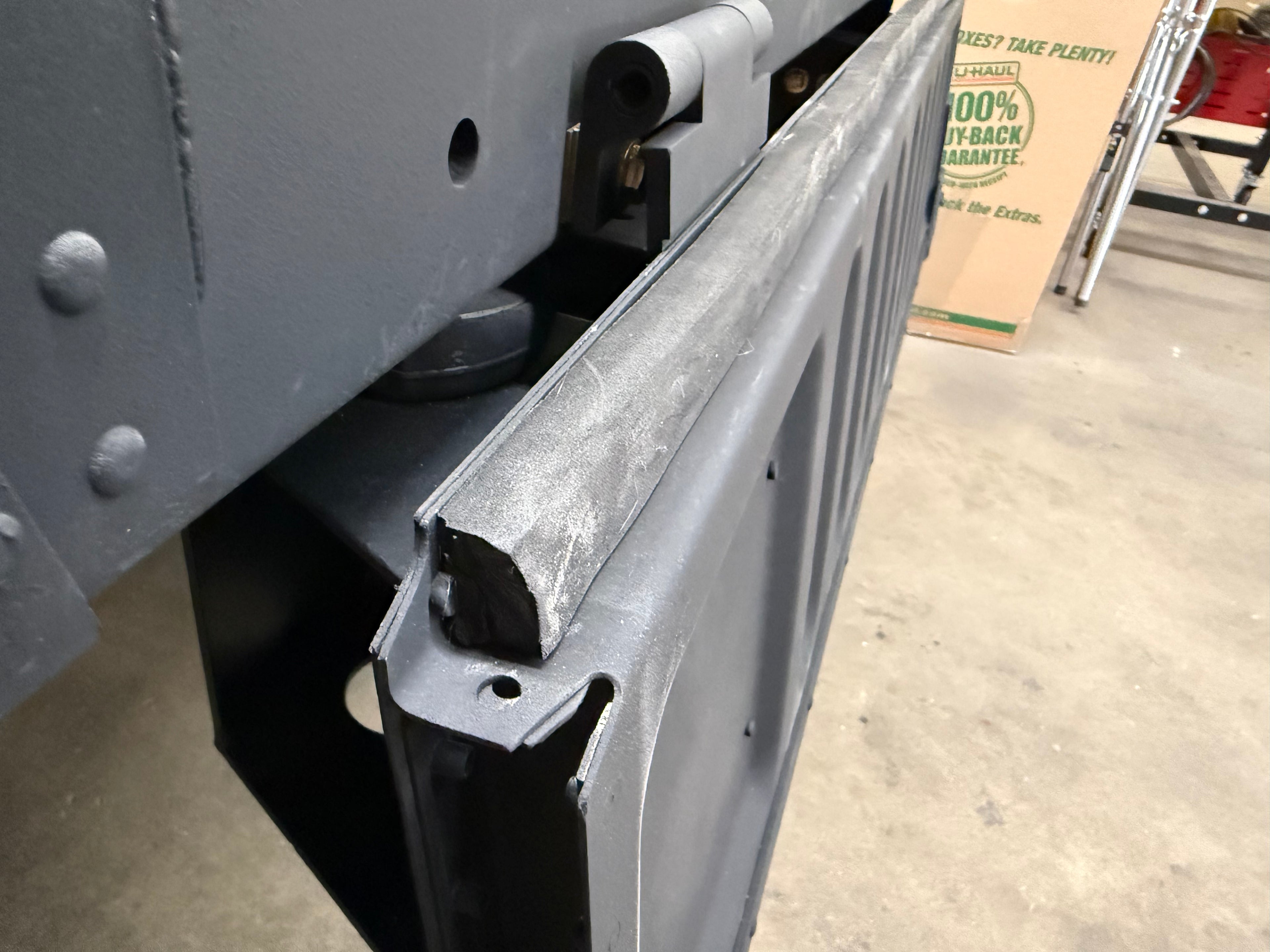 HMMWV Tailgate Seal - All models / All years